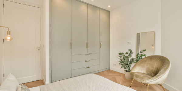 Comprar / Vender Apartamentos y Lofts en Parla · con Mobiliario y Carpintería a Medida