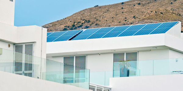 Comprar / Vender Pisos y Plantas Bajas en Parla · con Placas Solares