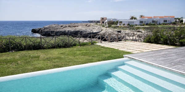 Compraventa de Inmuebles en Parla · Casas de Playa